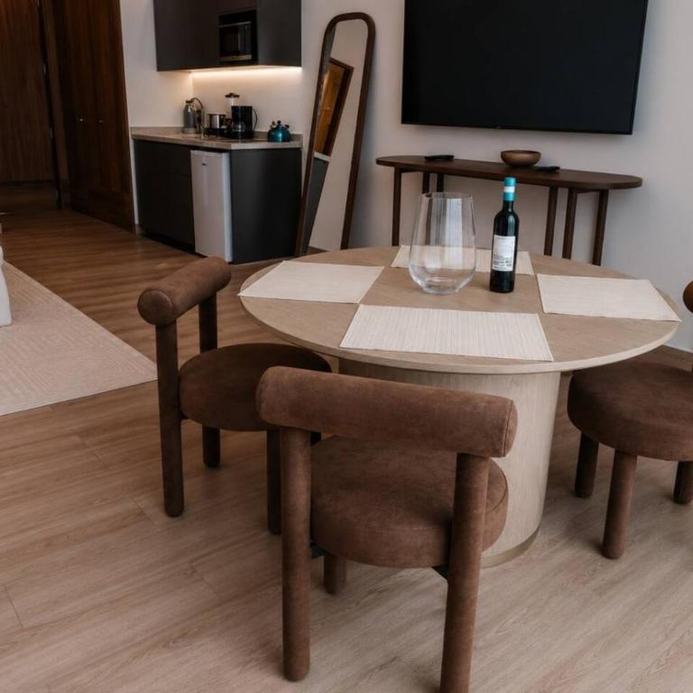 Condesa Residence - Roma Luxury Suite 304 - One-Bedroom Apartment - 15