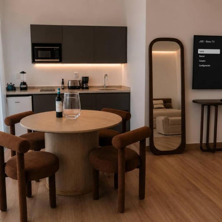 Condesa Residence - Roma Luxury Suite 305 - One-Bedroom Apartment - 15