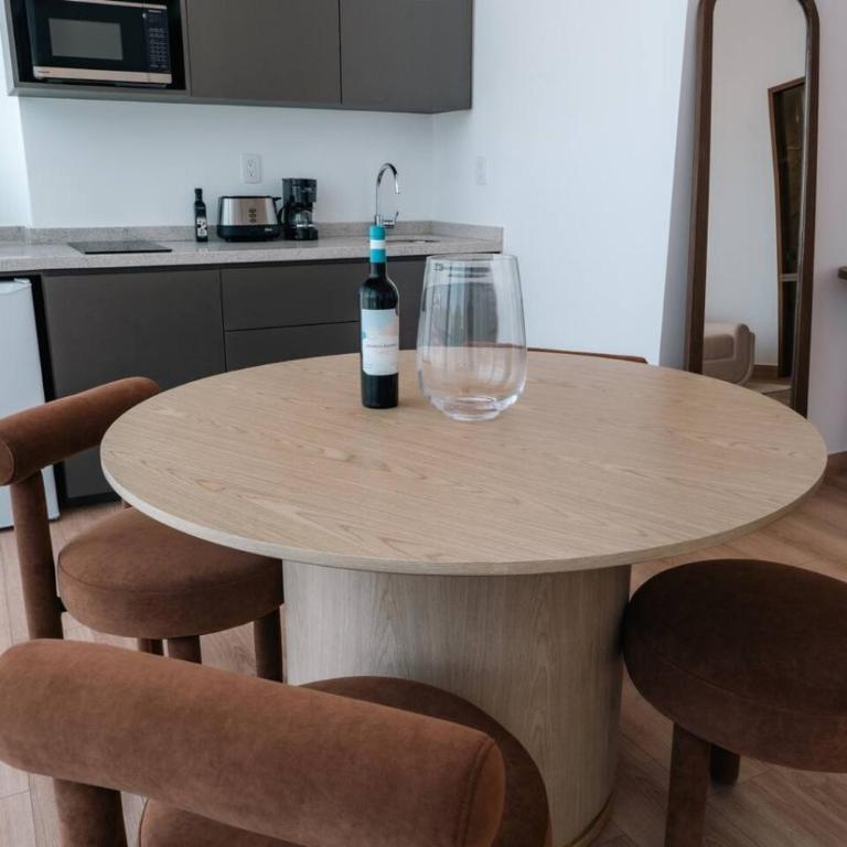 Condesa Residence - Roma Luxury Suite 305 - One-Bedroom Apartment - 33