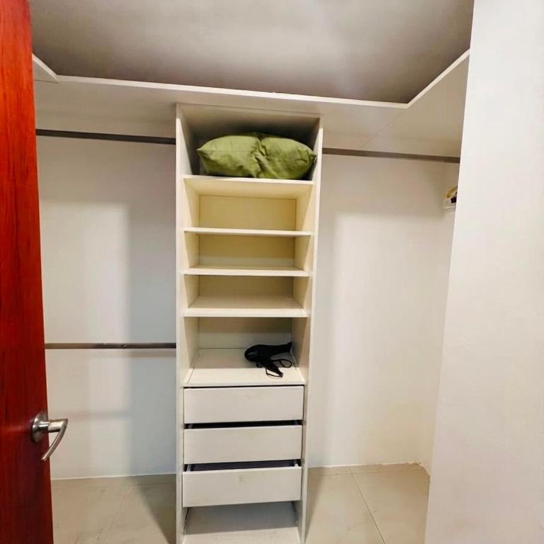 Dpto vista al río de 2 hab, piscina y gym en Riverfront II - Apartamento de 2 dormitorios - 5