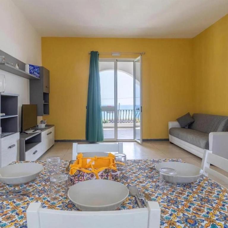 Limoni - Appartamento con 2 Camere da Letto e Vista Mare - 1