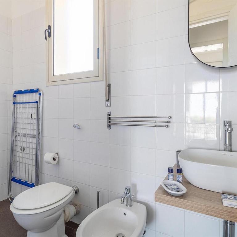 Carrubo - Two-Bedroom Apartment - 9