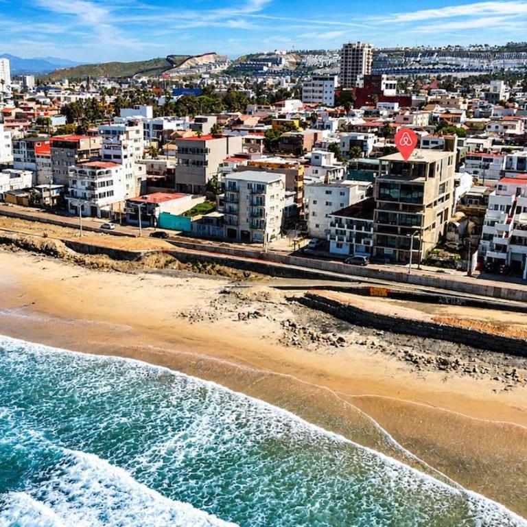 King Bed Luxury Beachfront in Playas with AC - Apartamento de 1 dormitorio - 2
