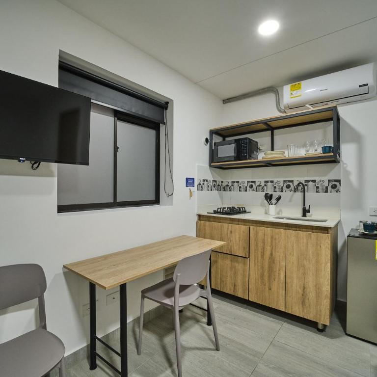 Living Blue medellín - Standard Apartment - 1