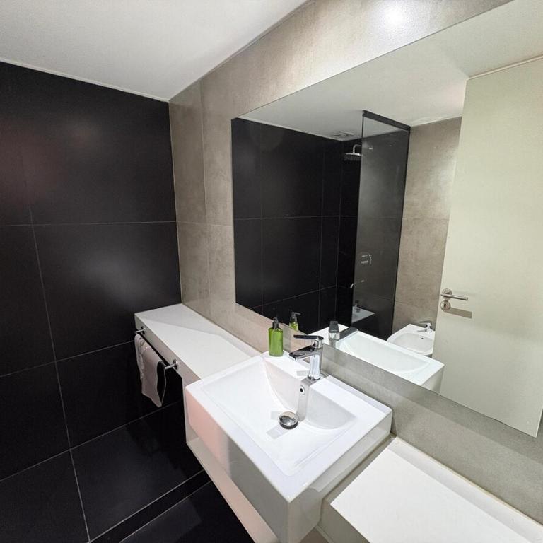 Edificio SIX Moderno con Balcón en Nva Cba - Apartamento de 1 dormitorio - 8