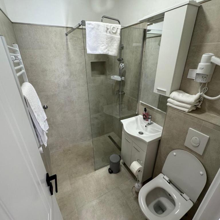 Apartments Maslina - Porodični Apartman (2 Odraslih + 4 Dece) - 2