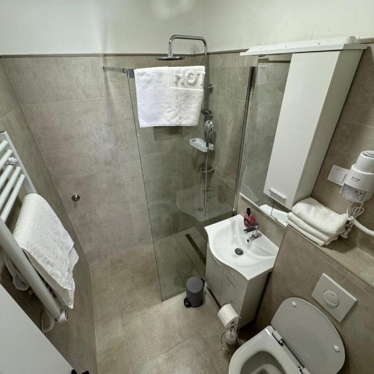 Apartments Maslina - Porodični Apartman (2 Odraslih + 4 Dece) - 1