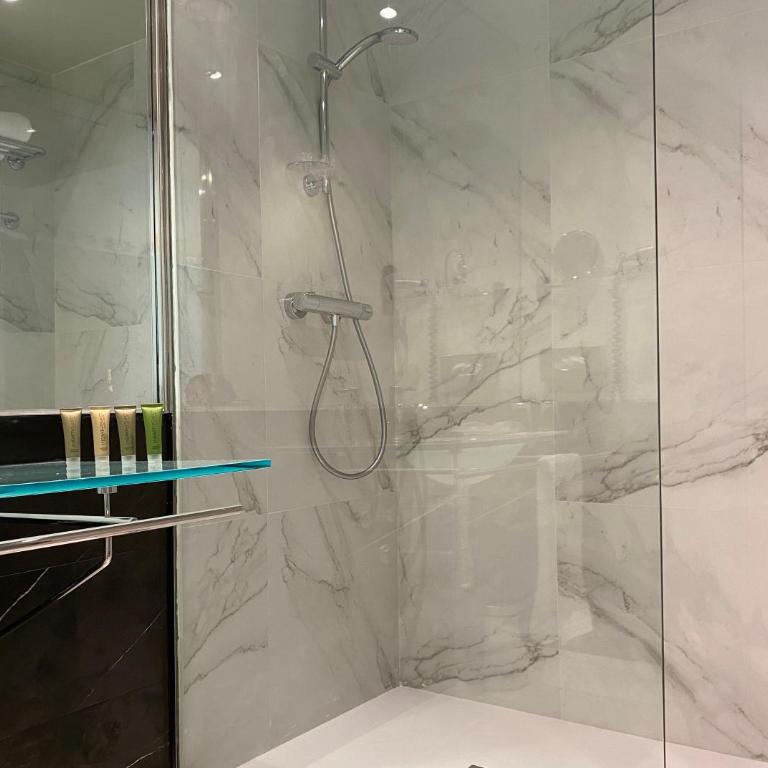 voco Madrid - Las Tablas by IHG - Standard Room - 1