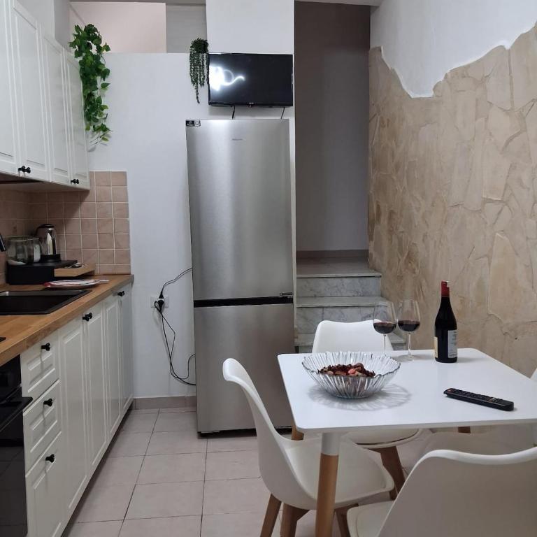 Leolù Home - Two-Bedroom Apartment - 26