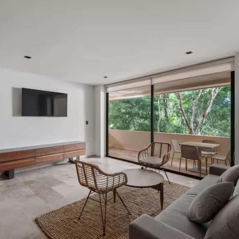 Chic Jungle 2BR - Balcony Priv Pool Steam & Gym - Apartamento - 13