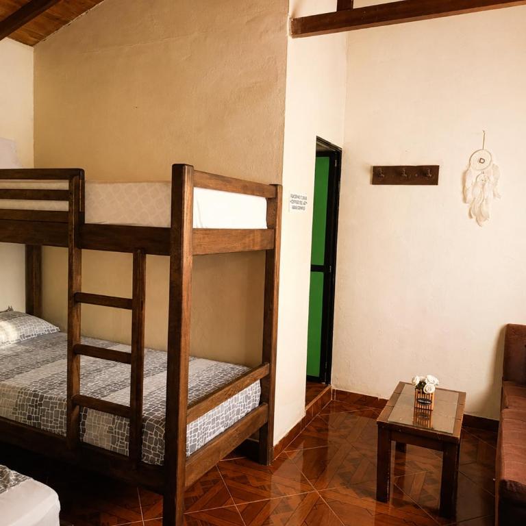 Ecohotel El Amarradero - Habitación Familiar con baño privado - 3