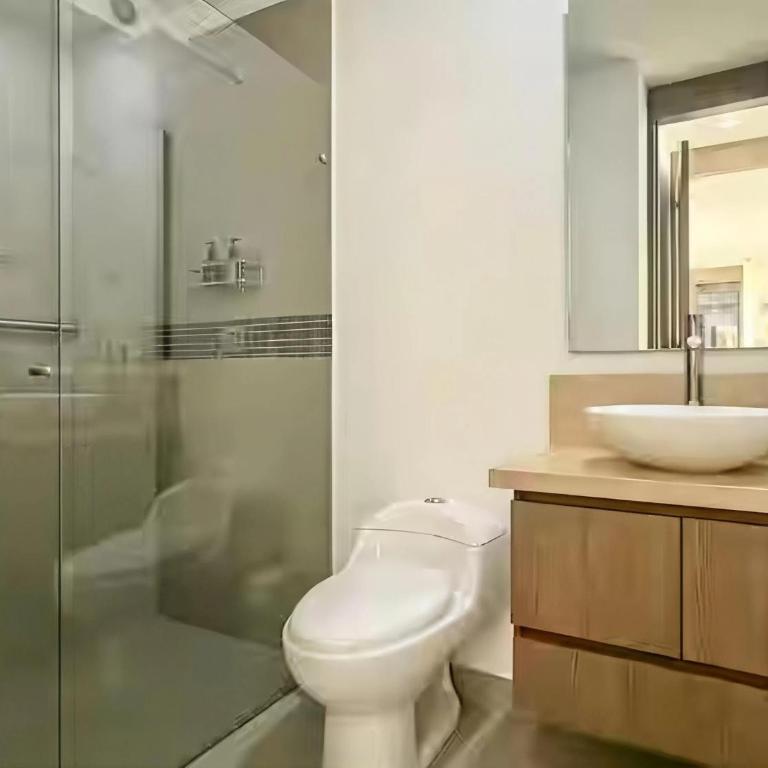 Apartamento amoblado frente al mar El Laguito - Two-Bedroom Apartment - 1