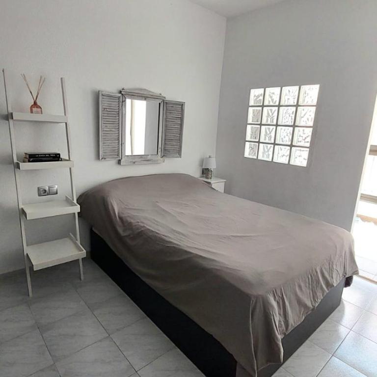 Sunny Apartment in Central Torrevieja with Pool Near the Beach - Appartamento con 1 Camera da Letto - 2