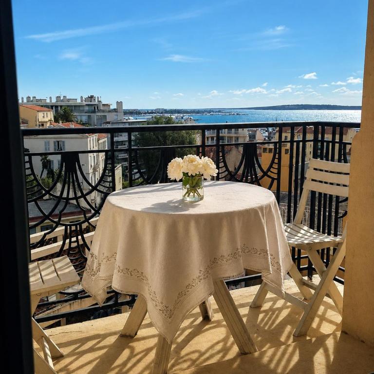Bel Appartment a Cannes - Appartement - Vue sur Mer - 1