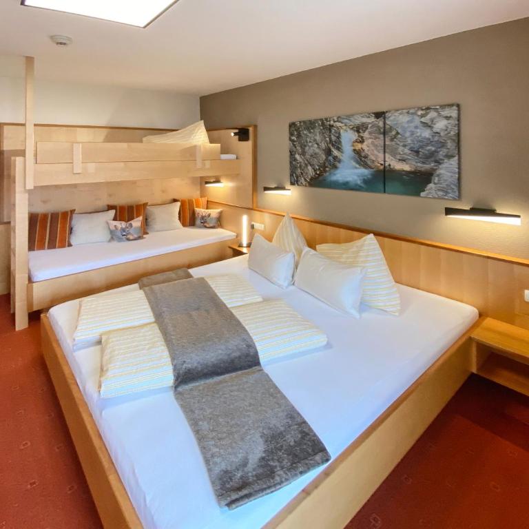 Chesa Arella - Apartment mit 2 Schlafzimmern - 5