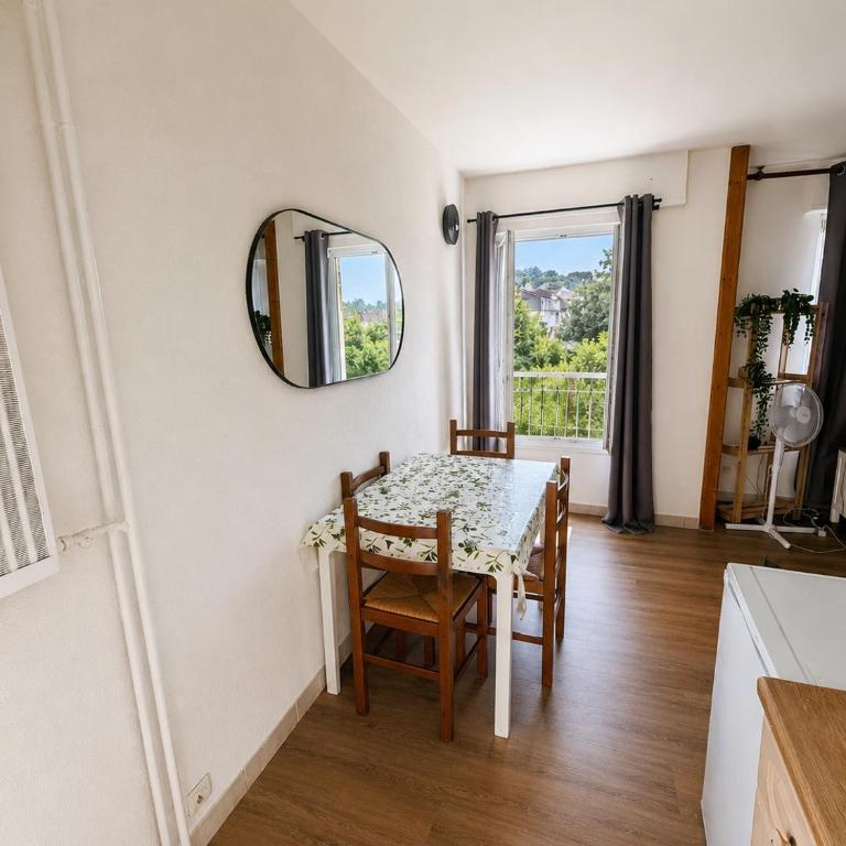 Escapade Familiale - parking privé - 25 min de Bâle - Appartamento con 1 Camera da Letto - 14