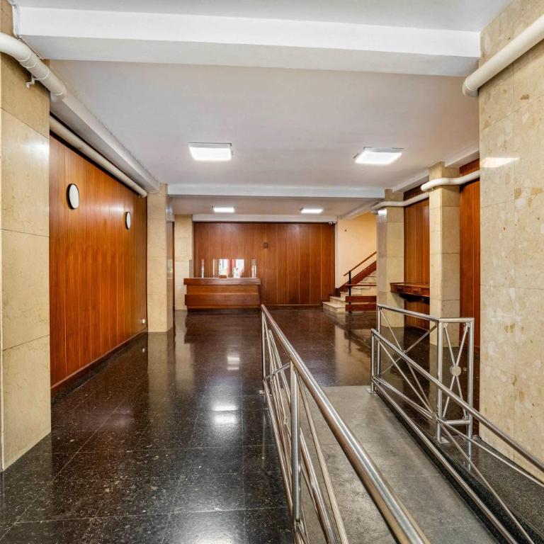 The Collection Barcelona - Bright 4BD with terrace near Arc de Triomf - Apartment - 19