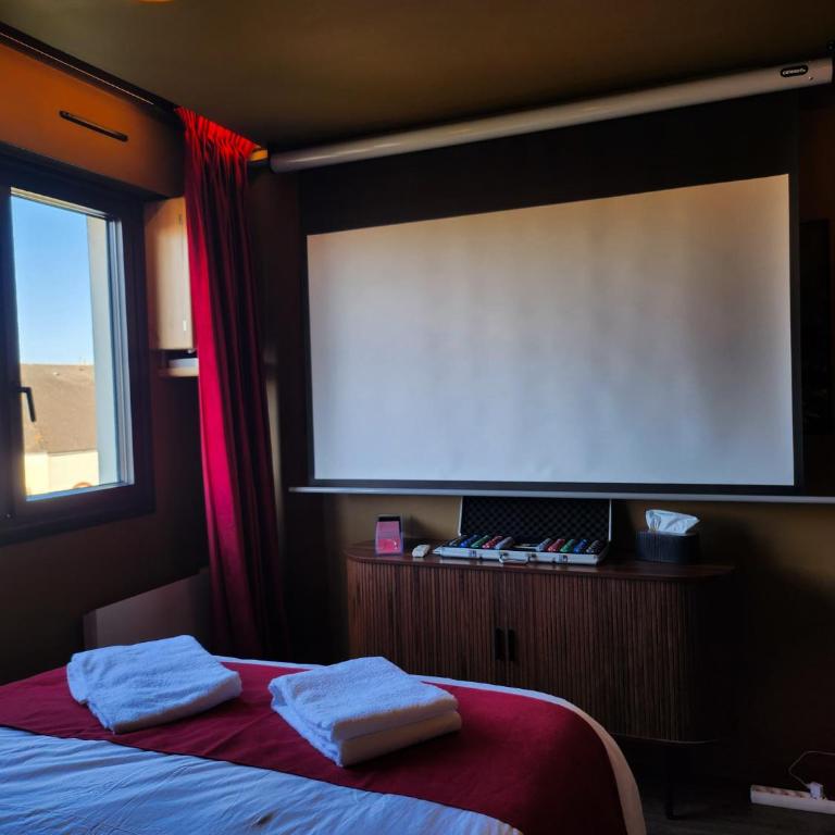 La Suite Casino Royal - One-Bedroom Apartment - 14