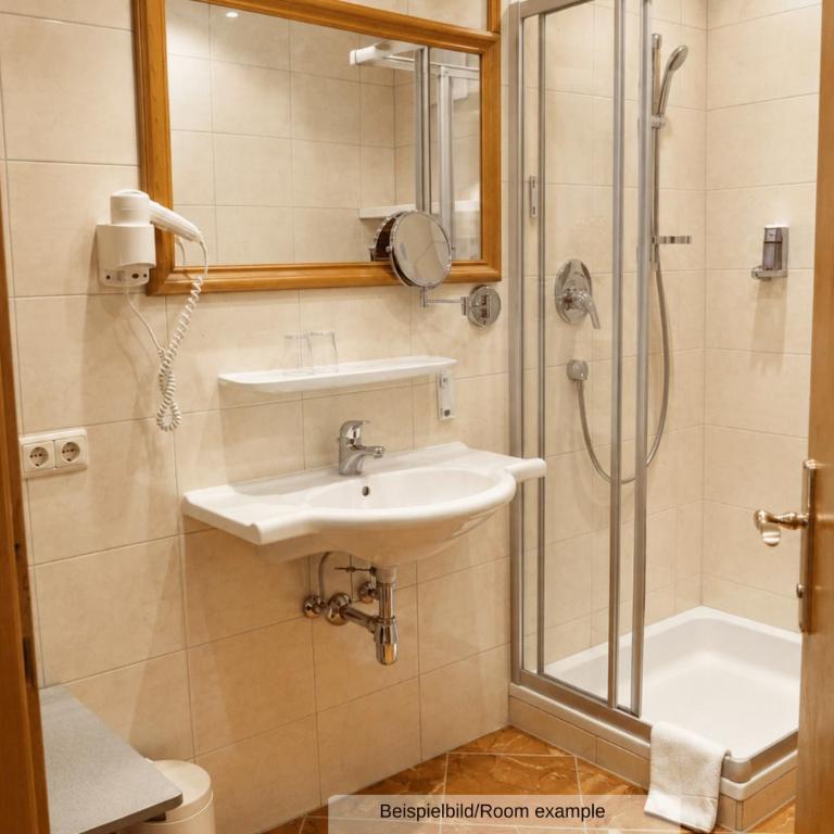 Sporthotel Auhof - Dreibettzimmer - 2