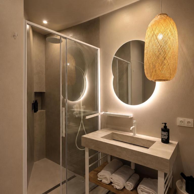 Naim Boutique Hotel - Shade rooms - 14