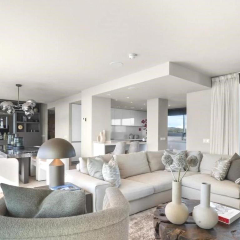 Azure 3BR Penthouse Walk to Talamanca Beach Ibiza - Apartamento Ático - 10