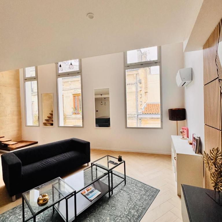 Beautiful, quiet, and spacious - Appartement 2 Chambres - 4