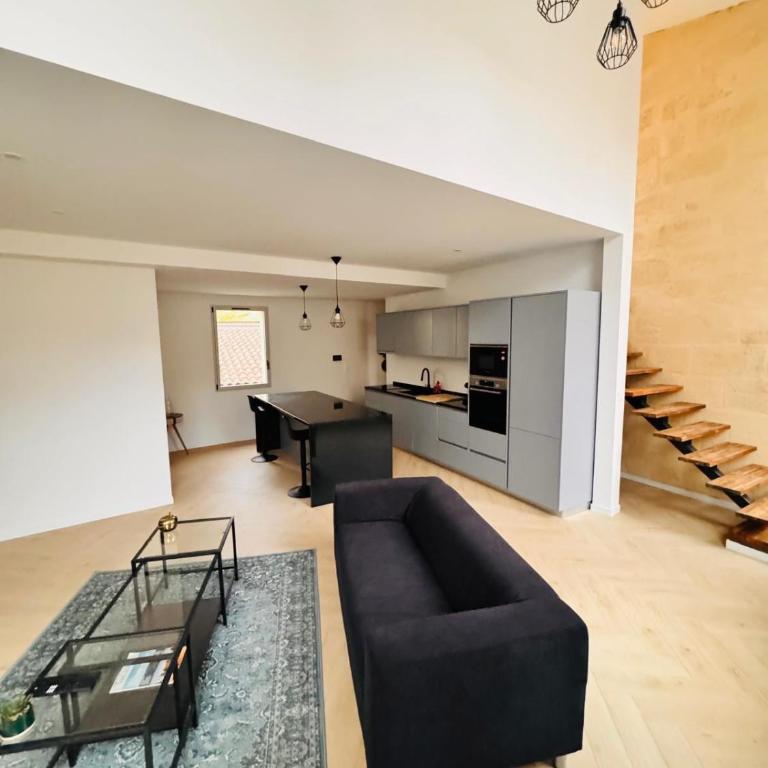 Beautiful, quiet, and spacious - Appartement 2 Chambres - 5
