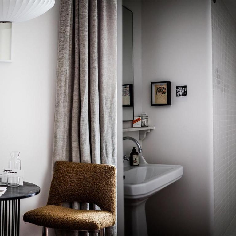 Le Pigalle, a Member of Design Hotels - Standard Room "Pigalle 12" - 8