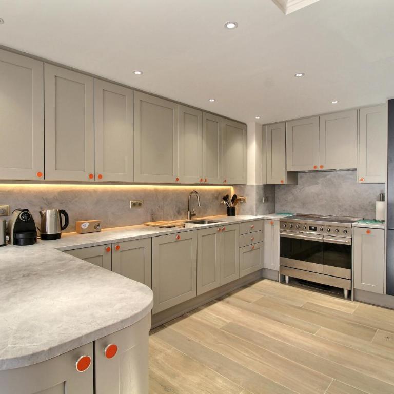 Arc 1950, Appartement 4 chambres, 8 pers, Vue Montagne, Sauna, Hammam, Jacuzzi, salle de fitness, Piscine extérieure chauffée - Four-Bedroom Luxury Apartment - 13