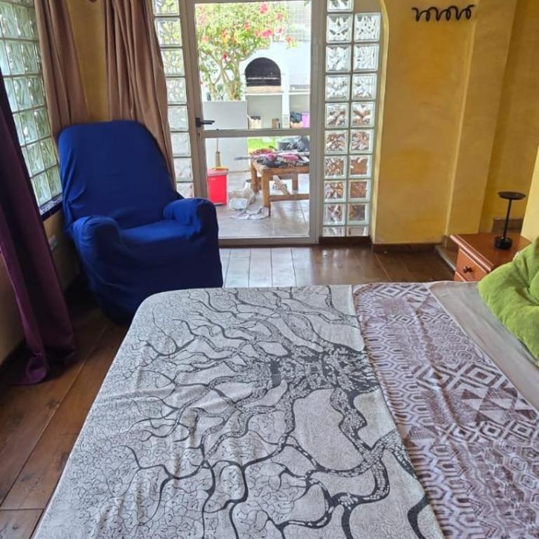 Noa - Three-Bedroom House - 4