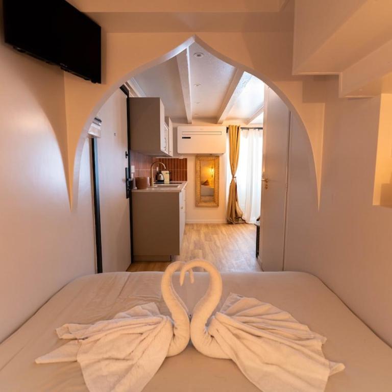 Les Suites d Ailleurs - Apartment - 32