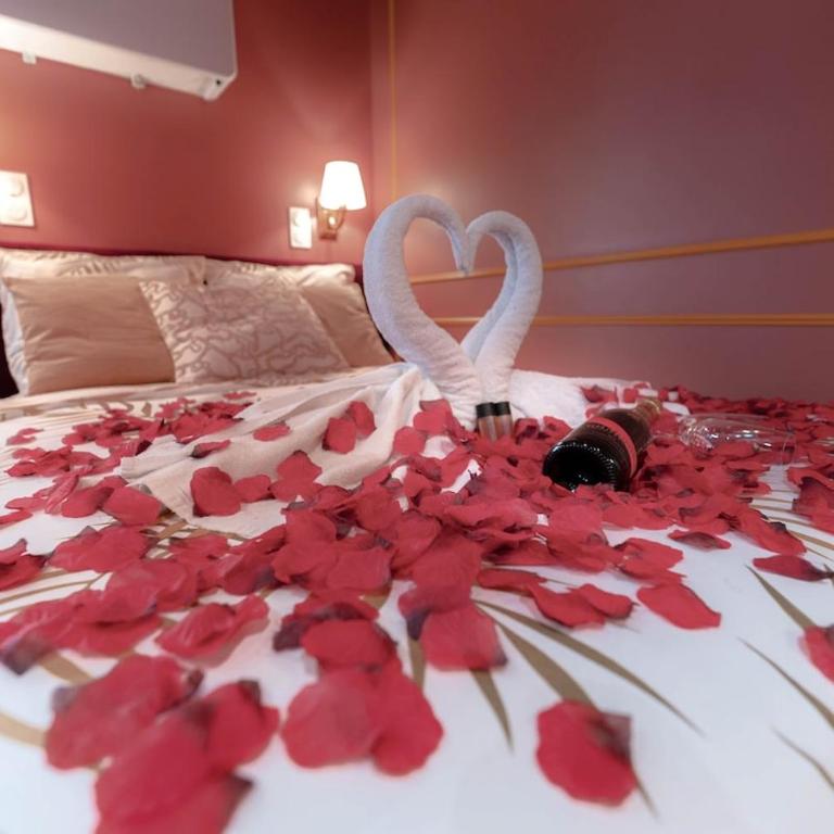 Les Suites d Ailleurs - Apartment - 21