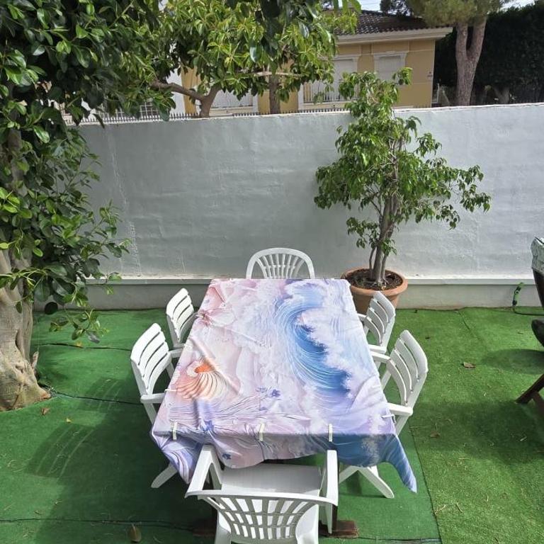 Noa - Three-Bedroom House - 28