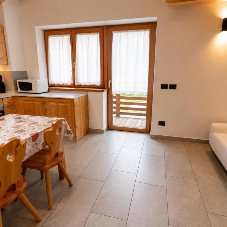 Appartamenti Cèsa Sorèie by AMA Val di Fassa - Appartamento con 2 Camere da Letto - 3