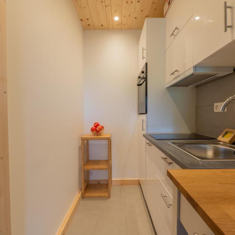 Tapia Mont Blanc View wParking Near Charamillon Lift 2BR Sleeps 4 - Happy Rentals - Appartement - 7