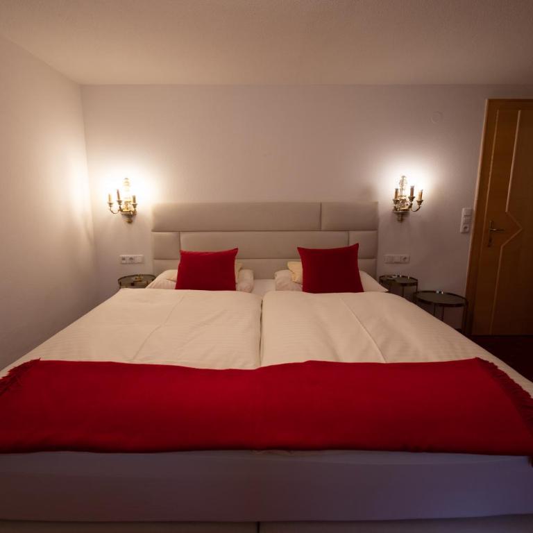 Pension Hartenfels - Doppelzimmer Souterrain - 8