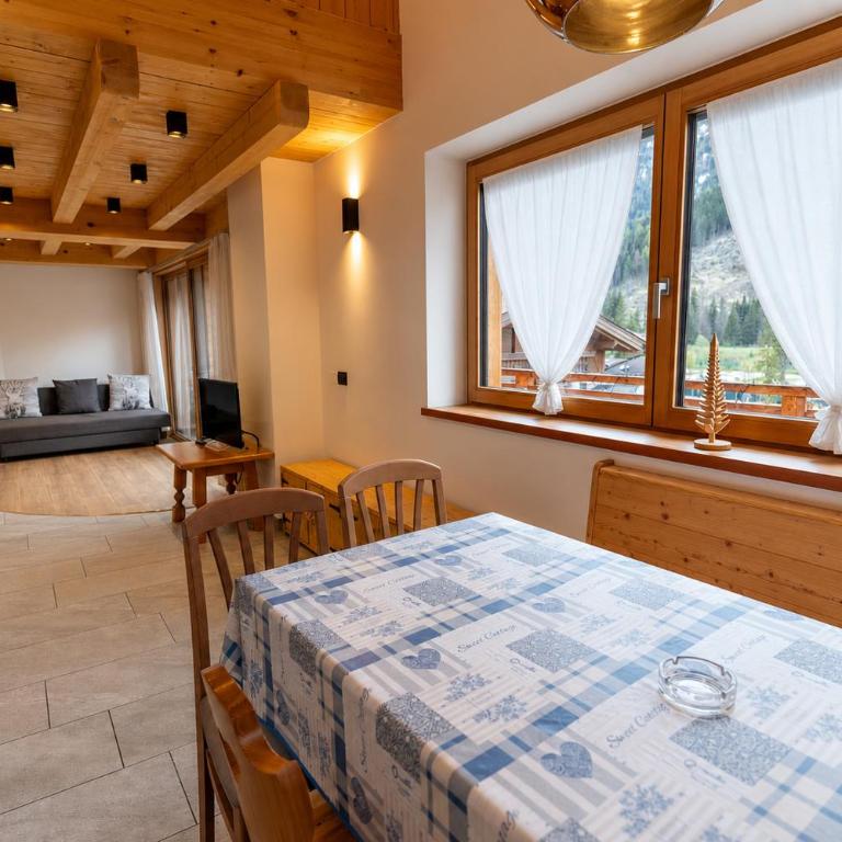 Appartamenti Cèsa Sorèie by AMA Val di Fassa - Appartamento con 3 Camere da Letto - 12