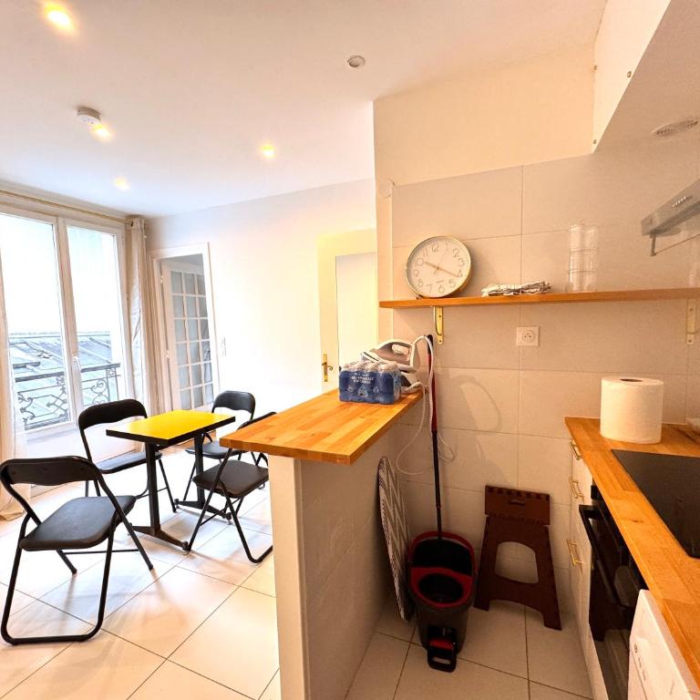 La maison de Camus - One-Bedroom Apartment - 10