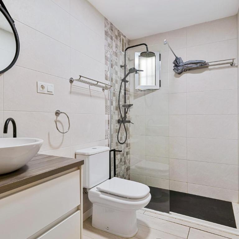 Two bedroom apartment with patio in Malaga City Center - Appartement 2 Chambres - 9