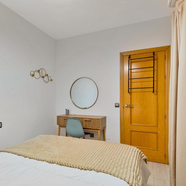 Two bedroom apartment with patio in Malaga City Center - Appartement 2 Chambres - 12
