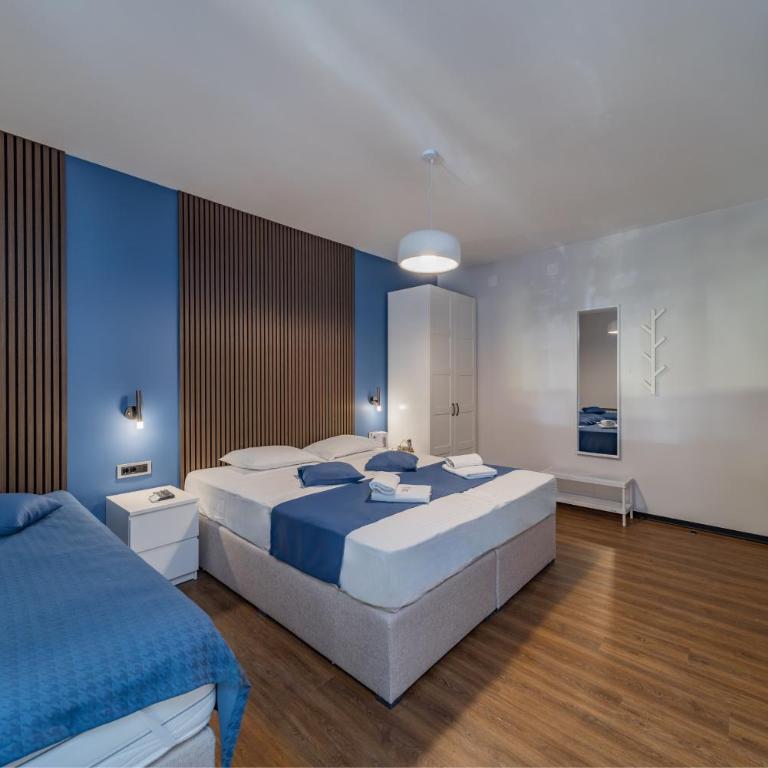 City Code InJoy RENEW - Luxury Triple Room - 2