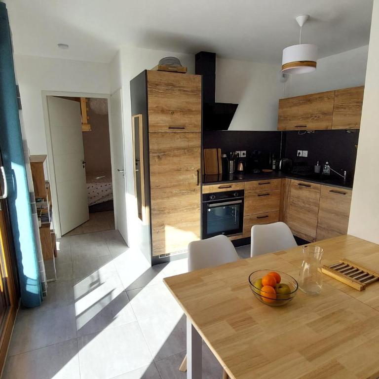 Large T2 with terrace le dahu perché - Appartement - 3
