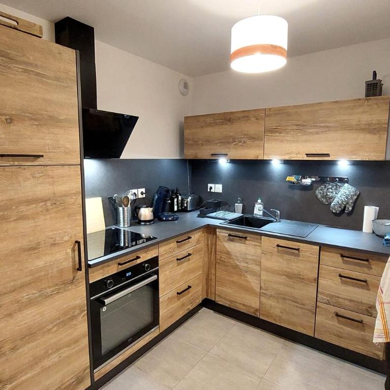 Large T2 with terrace le dahu perché - Appartement - 5