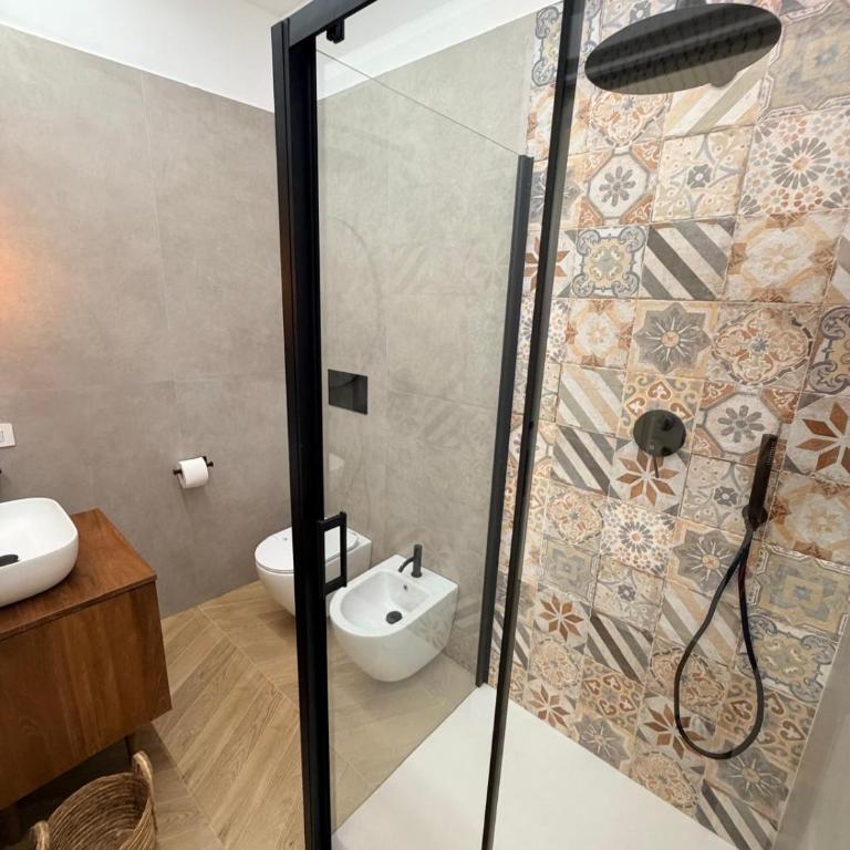 Le Tartarughe - Rooms and Apartments - - Camera Matrimoniale Deluxe con Balcone - 12