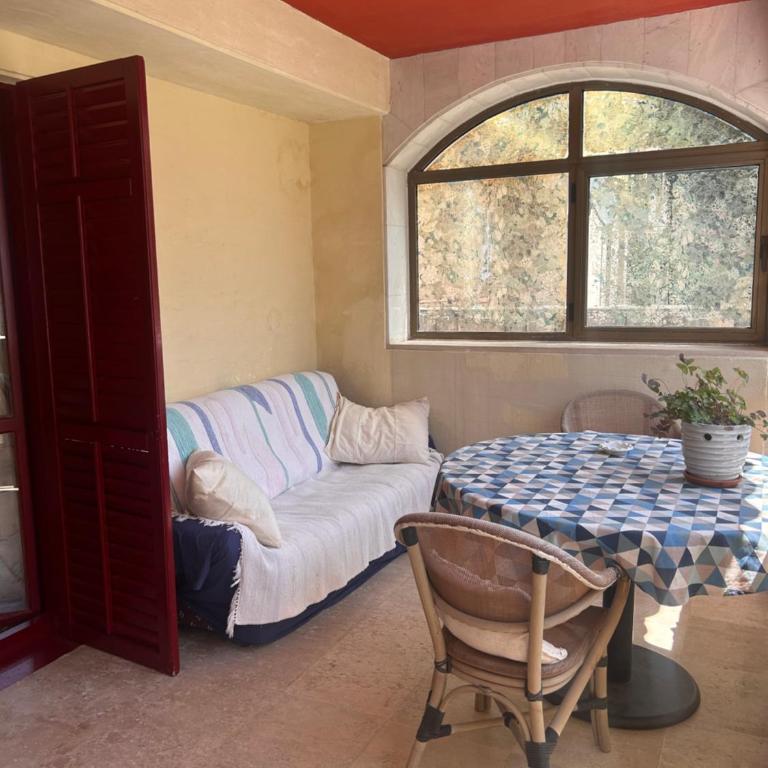 Guest House Vila Eli - Dvokrevetna Soba s Bračnim Krevetom, Zajedničkim Kupatilom i Pogledom na More - 5