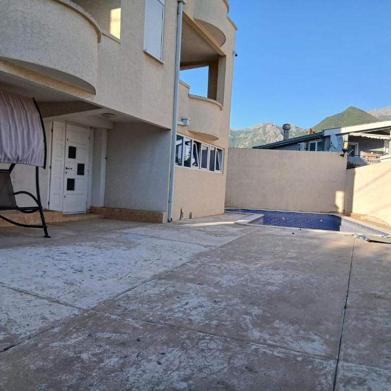 Ilino Pool haus - Apartment mit 2 Schlafzimmern - 4