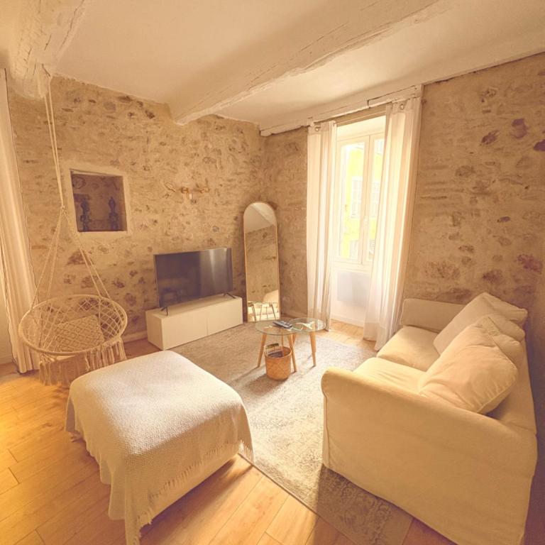 Old Town Nice Renovated 2BR Near Beaches & Cours Saleya - Appartement Deluxe - 35