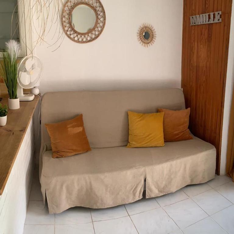 Bright studio with small terrace - Studio - 6