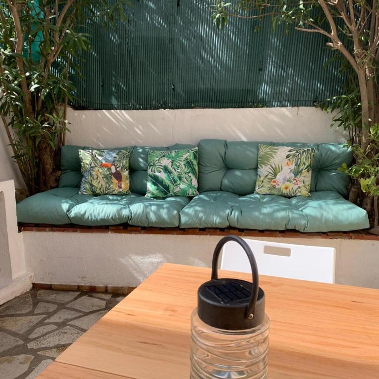Bright studio with small terrace - Studio - 15