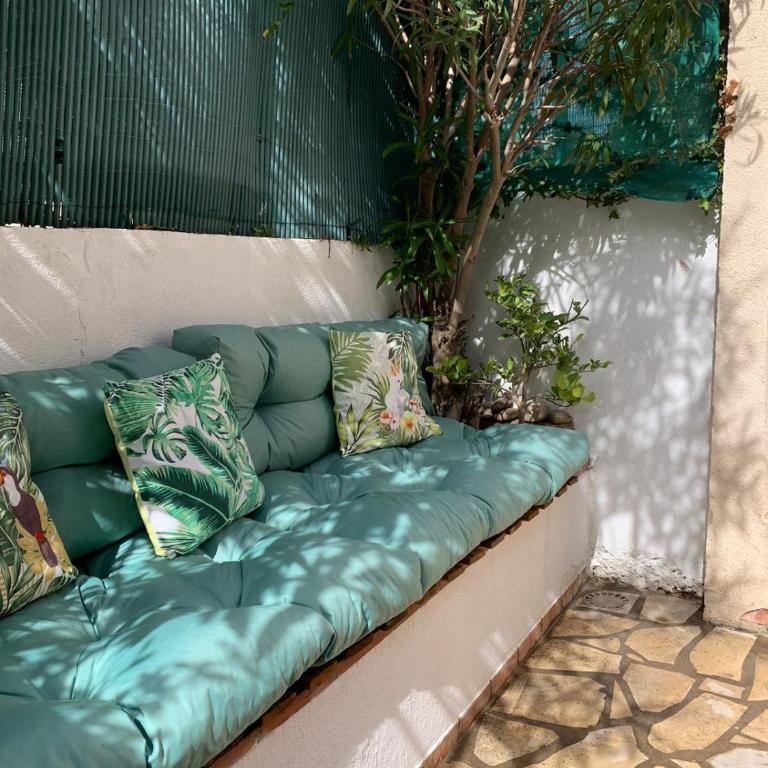 Bright studio with small terrace - Studio - 18